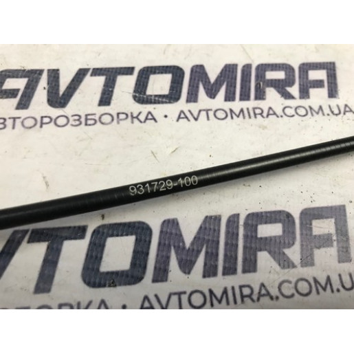 Трос замка правый Fiat Punto 3 2005-2018 51905684